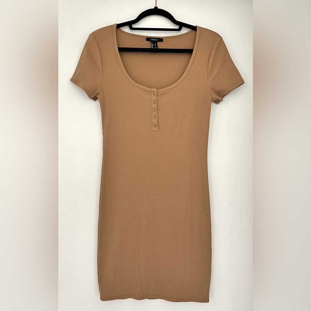 Forever 21 Camel Short Sleeve Mini Dress Size Large
